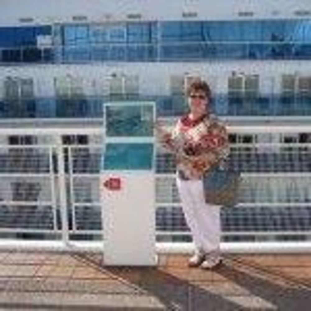 Meet your Posher, Sherry